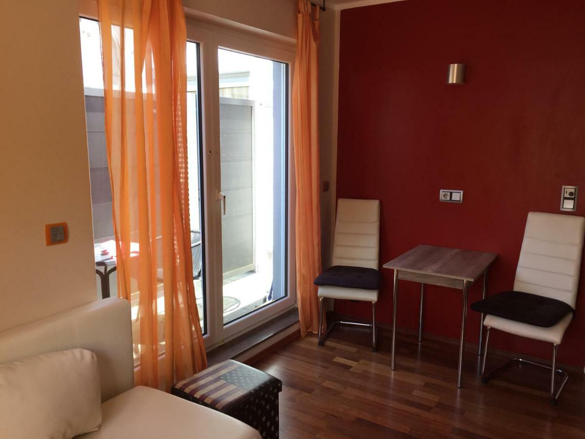Apartment Leon Бон Екстериор снимка