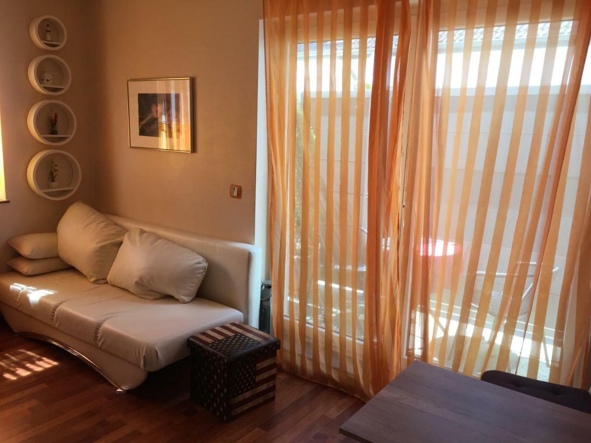 Apartment Leon Бон Екстериор снимка